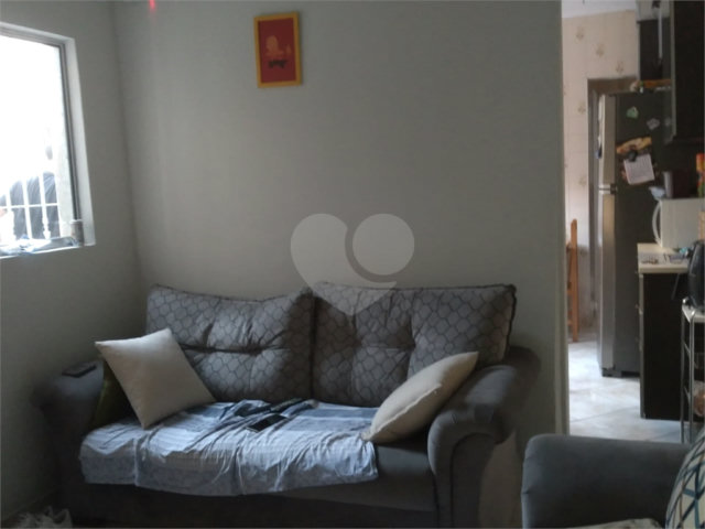 Sobrado à venda com 6 quartos, sendo 1 suíte,  em Vila Sabrina, São Paulo, SP