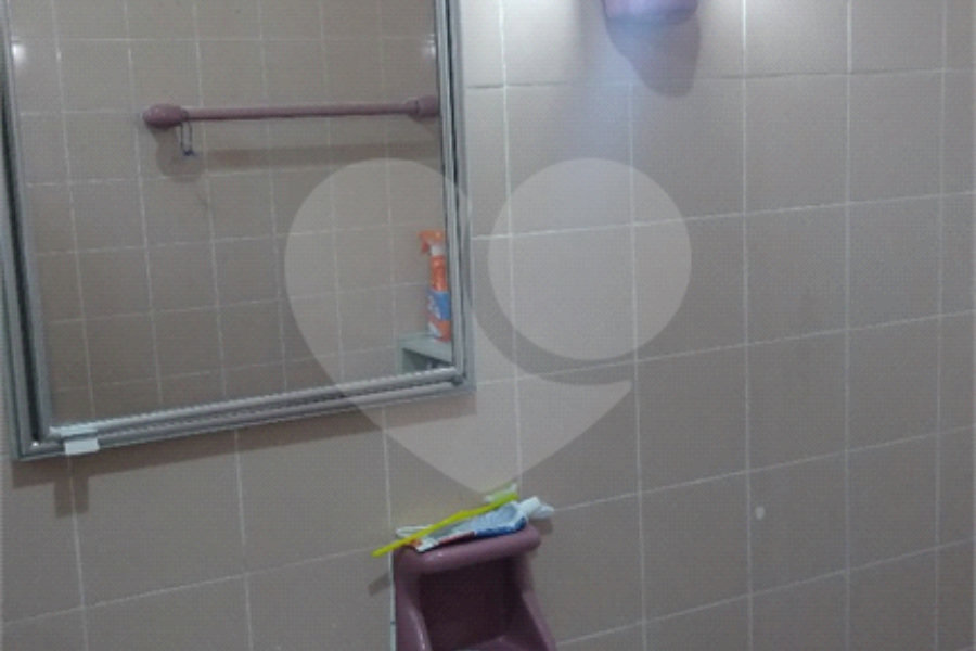 Sobrado à venda com 3 quartos em Cangaíba, São Paulo, SP