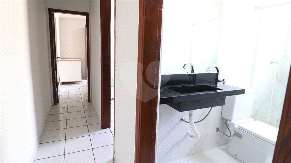 Sobrado à venda com 3 quartos, sendo 1 suíte, em Tremembé, São Paulo, SP