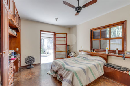 Casa à venda com 4 suítes no condomínio Granja do Morumbi, São Paulo - SP