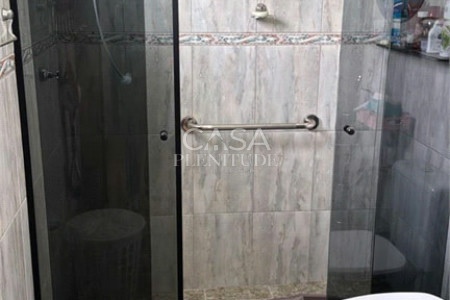 Sobrado à venda com 3 quartos, sendo 2 suítes, em Jardim Simus, Sorocaba, SP