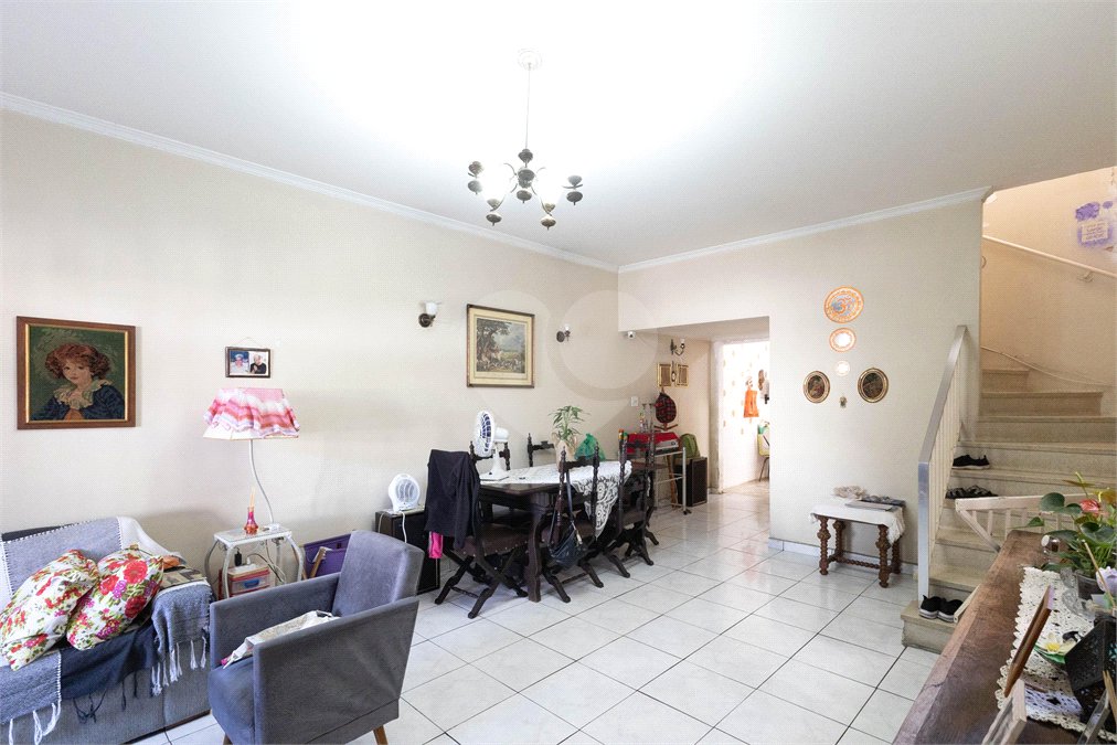 Sobrado à venda com 3 quartos, sendo 1 suíte,  em Jardim Ataliba Leonel, São Paulo, SP