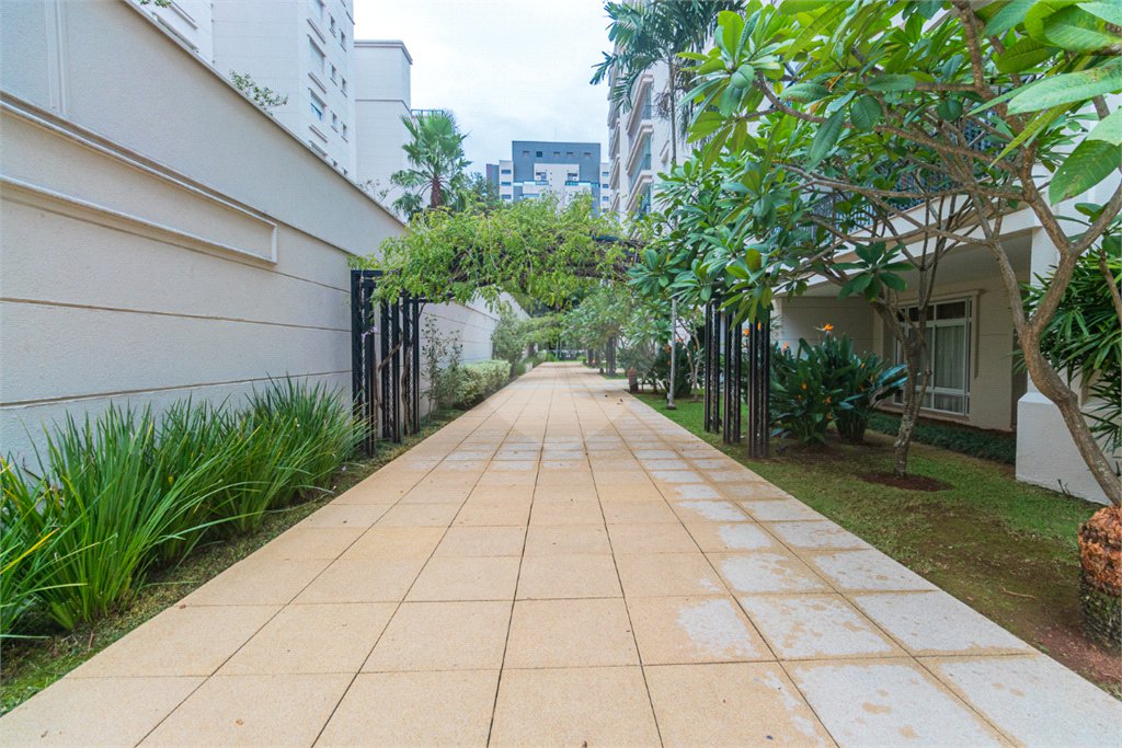 Apartamento à venda com 2 suítes em Alto da Boa Vista, São Paulo, SP