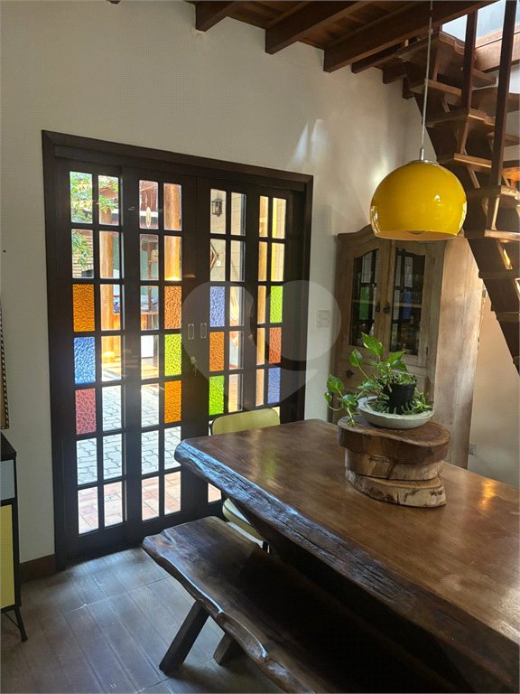 Casa à venda com 2 quartos no condomínio Altos do Boa Vista, São Roque - SP