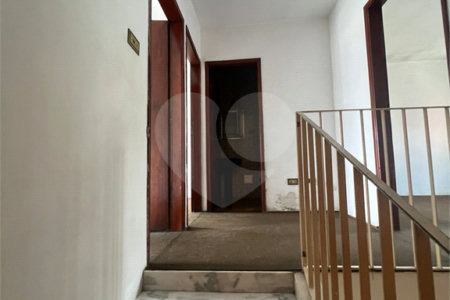 Casa à venda com 3 quartos em Vila Vitória, Mogi das Cruzes, SP
