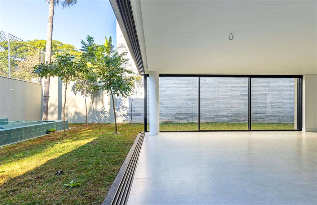 Casa à venda com 4 suítes no condomínio Unyco, São Paulo - SP