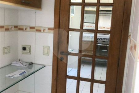 Apartamento à venda com 3 quartos, sendo 1 suíte,  em Perdizes, São Paulo, SP
