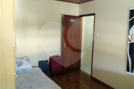 Casa à venda com 3 quartos, sendo 1 suíte, em Cosmos, Rio de Janeiro, RJ