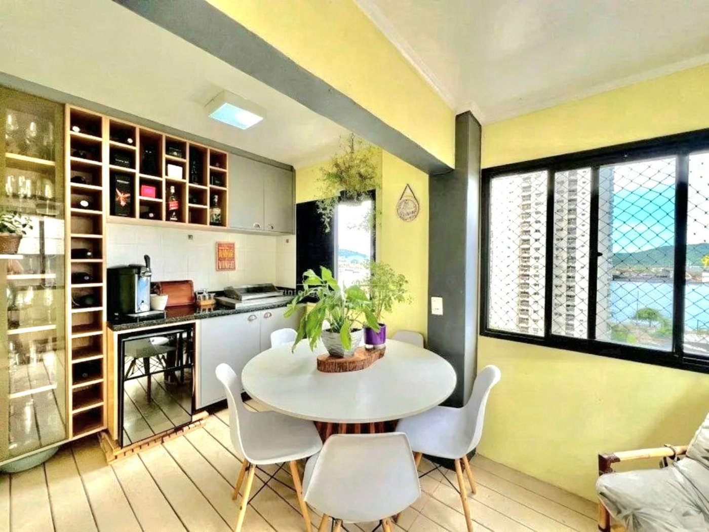 Apartamento com 2 dormitórios à venda, 103 m² por R$ 850.000,00 - Ponta da Praia - Santos/SP