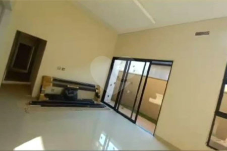 Excelente casa no condomínio Quinta dos Tipuanas em Araraquara/SP