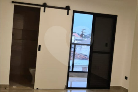 Sobrado à venda com 3 suítes em Vila São Geraldo, São Paulo, SP