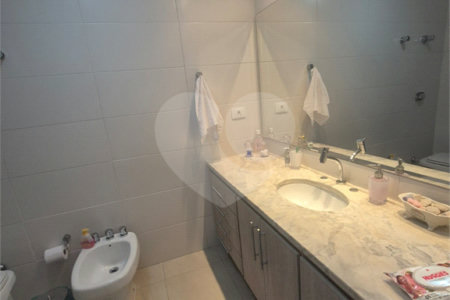 Apartamento à venda com 3 quartos, sendo 1 suíte, em Itaim Bibi, São Paulo, SP