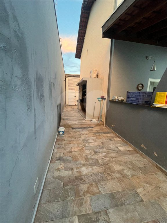 Casa à venda com 4 quartos, sendo 1 suíte, em Vila Santa Maria (vila Xavier), Araraquara, SP