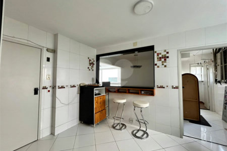 Apartamento à venda ou para alugar com 2 quartos, sendo 1 suíte, em Perdizes, São Paulo, SP