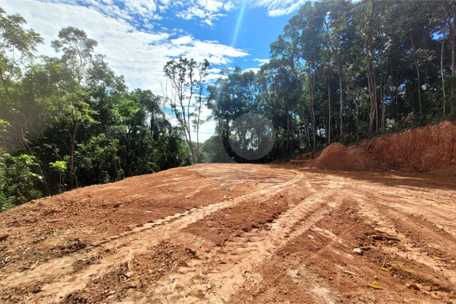 Terreno à venda no condomínio Cantareira, Mairiporã - SP