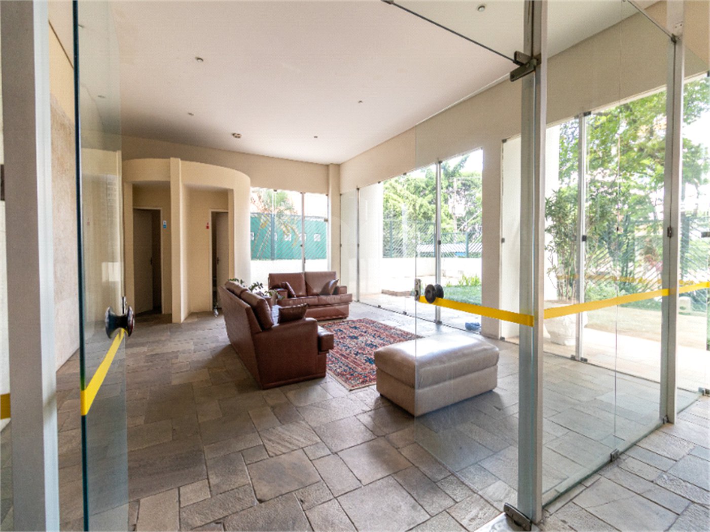 Apartamento à venda com 3 quartos, sendo 1 suíte, em Pinheiros, São Paulo, SP