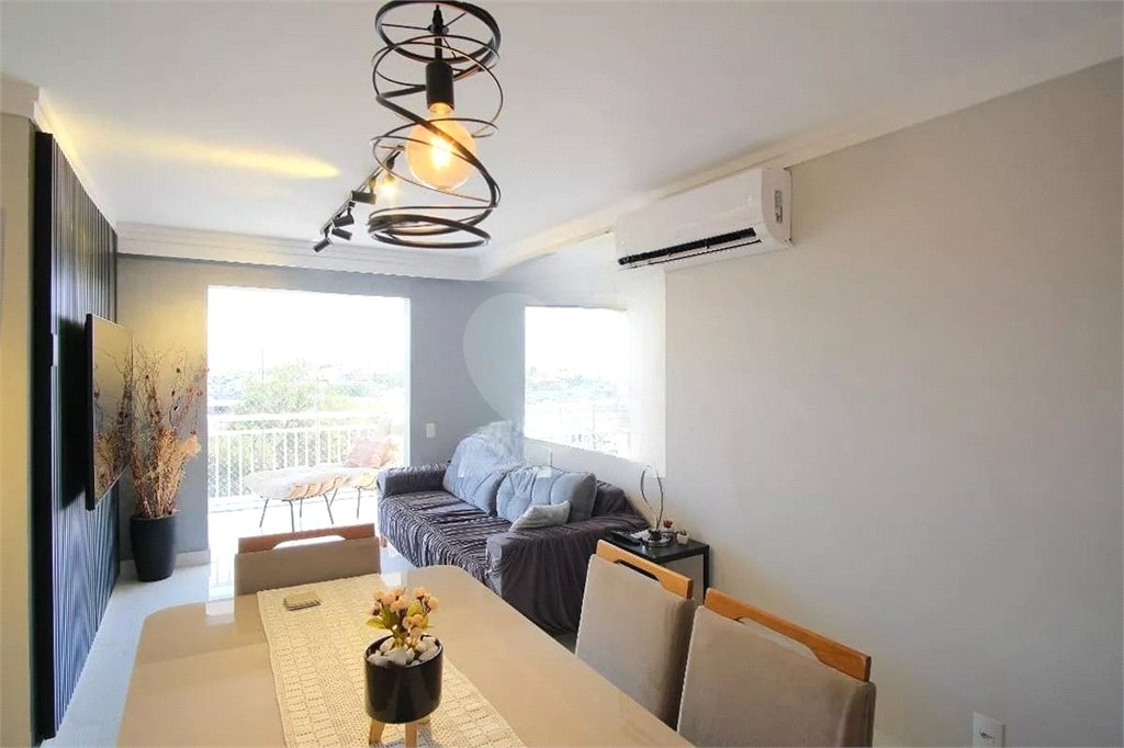 Apartamento à venda com 3 quartos, sendo 1 suíte,  em Vila Matilde, São Paulo, SP