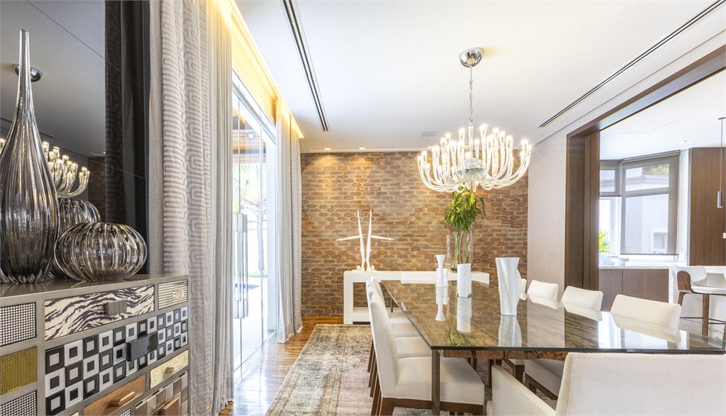 Casa à venda com 3 suítes no condomínio Villa Di San Marino, São Paulo - SP