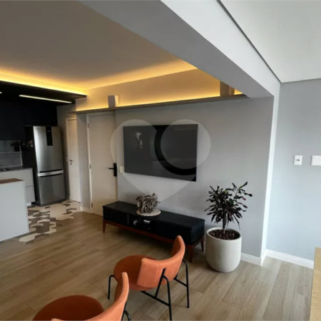 Apartamento à venda com 3 quartos, sendo 1 suíte,  em Jardim Pereira Leite, São Paulo, SP