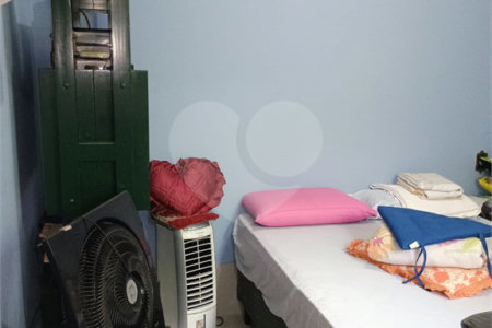 Casa à venda com 5 quartos em Senador Vasconcelos, Rio de Janeiro, RJ