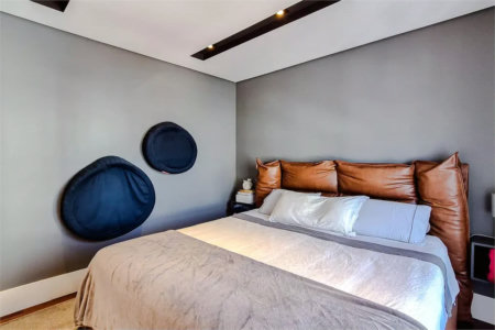 Apartamento à venda com 4 quartos, sendo 3 suítes,  em Vila Romana, São Paulo, SP
