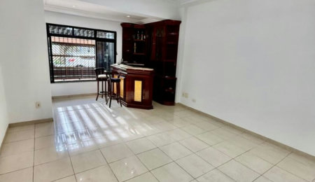 Sobrado com 3 dormitórios, 200 m² - venda por R$ 2.350.000,00 ou aluguel por R$ 12.500,00/mês - Embaré - Santos/SP