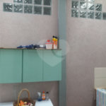 Casa Térrea à venda com 4 quartos, sendo 1 suíte,  em Vila Oliveira, Mogi das Cruzes, SP