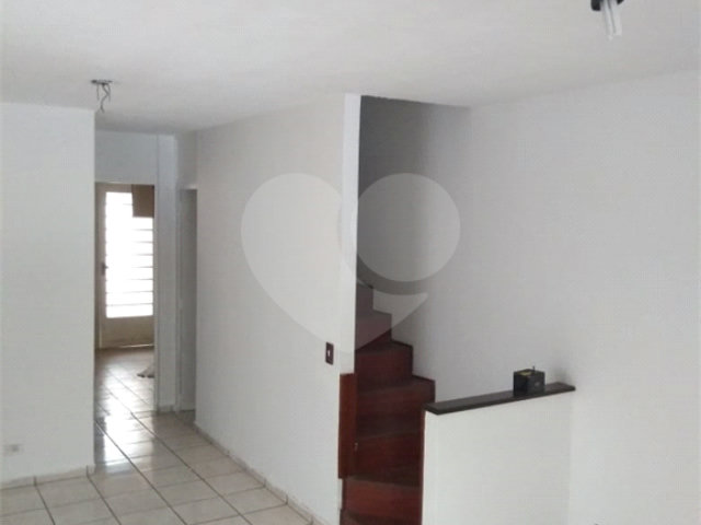 Sobrado à venda com 2 quartos em Conjunto Residencial Vista Verde, São Paulo, SP