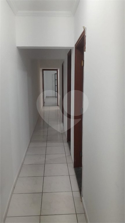 Sobrado à venda com 3 quartos, sendo 1 suíte,  em Bosque, Vinhedo, SP