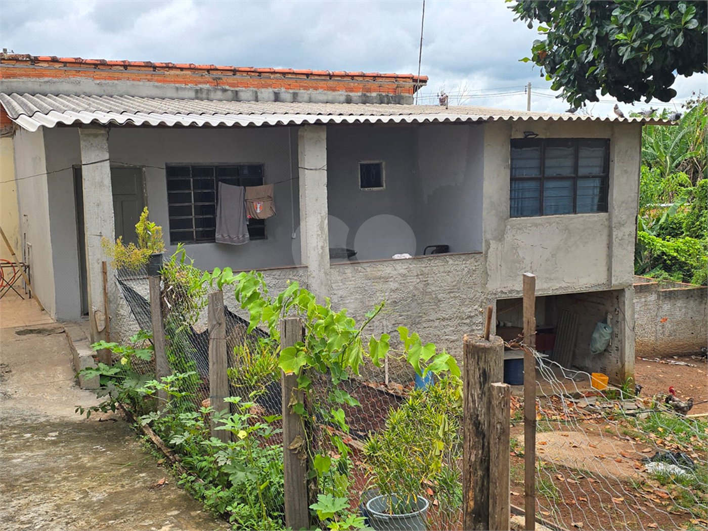 Casa à venda com 2 quartos, sendo 1 suíte, em Vila Belo Horizonte, Itapetininga, SP