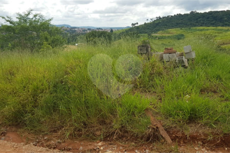 Terreno com Vista Privilegiada de 1.000m²