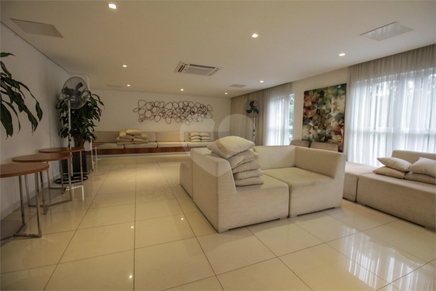 Apartamento à venda com 2 quartos, sendo 1 suíte, em Saúde, São Paulo, SP