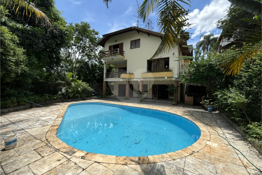 Casa à venda com 4 suítes em Tremembé, São Paulo, SP