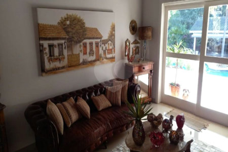 Casa à venda com 3 quartos, sendo 1 suíte,  em Bosque, Vinhedo, SP