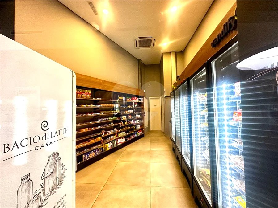 Apartamento à venda com 3 suítes em Chácara Santo Antônio, São Paulo, SP