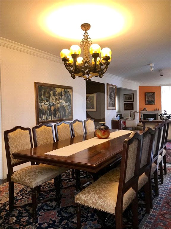Apartamento à venda com 3 suítes em Vila Mariana, São Paulo, SP