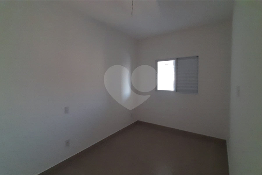 Casa à venda com 2 quartos no condomínio Residencial Luta, São Paulo - SP