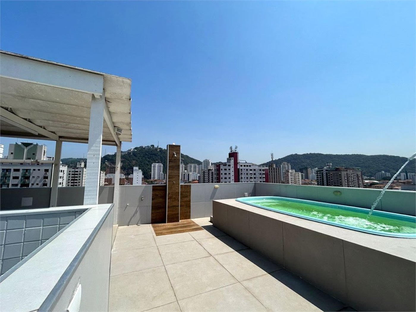 Apartamento com 3 dormitórios à venda, 110 m² por R$ 950.000,00 - Campo Grande - Santos/SP