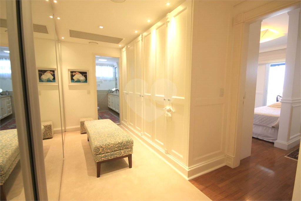 Apartamento à venda com 3 suítes em Alto da Boa Vista, São Paulo, SP