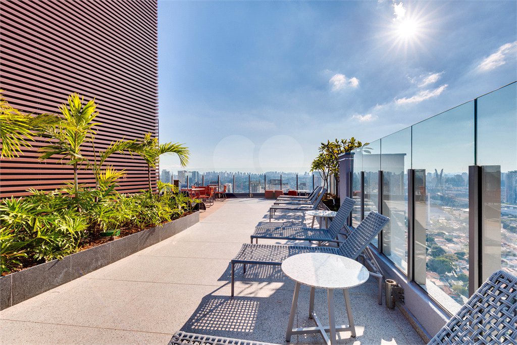 Apartamento à venda com 4 quartos, sendo 3 suítes,  em Brooklin, São Paulo, SP