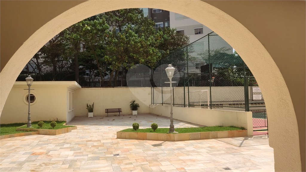 Apartamento à venda com 3 quartos, sendo 1 suíte, em Jardim Taboão, São Paulo, SP