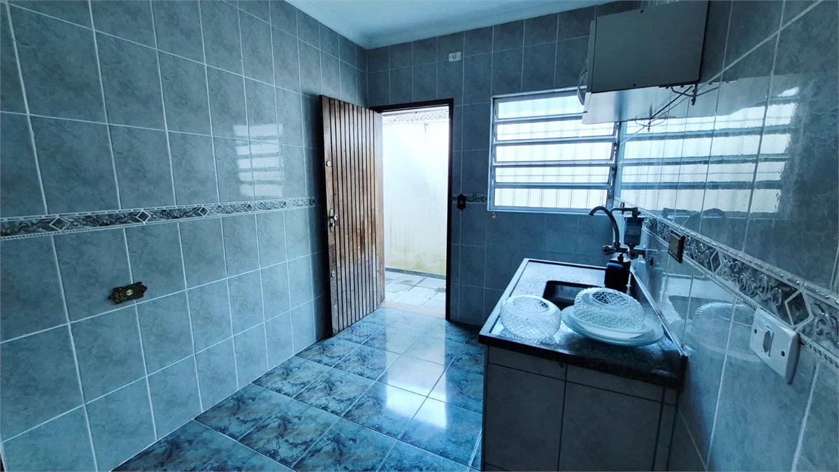 Casa à venda com 2 quartos em Jardim Rosa Maria, São Paulo, SP