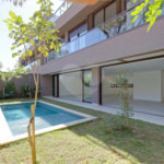 Casa à venda com 4 suítes no condomínio Casa Flora Badra, São Paulo - SP