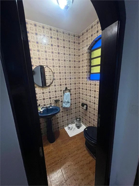 Casa à venda com 5 quartos, sendo 4 suítes, em Parque Maria Helena, São Paulo, SP