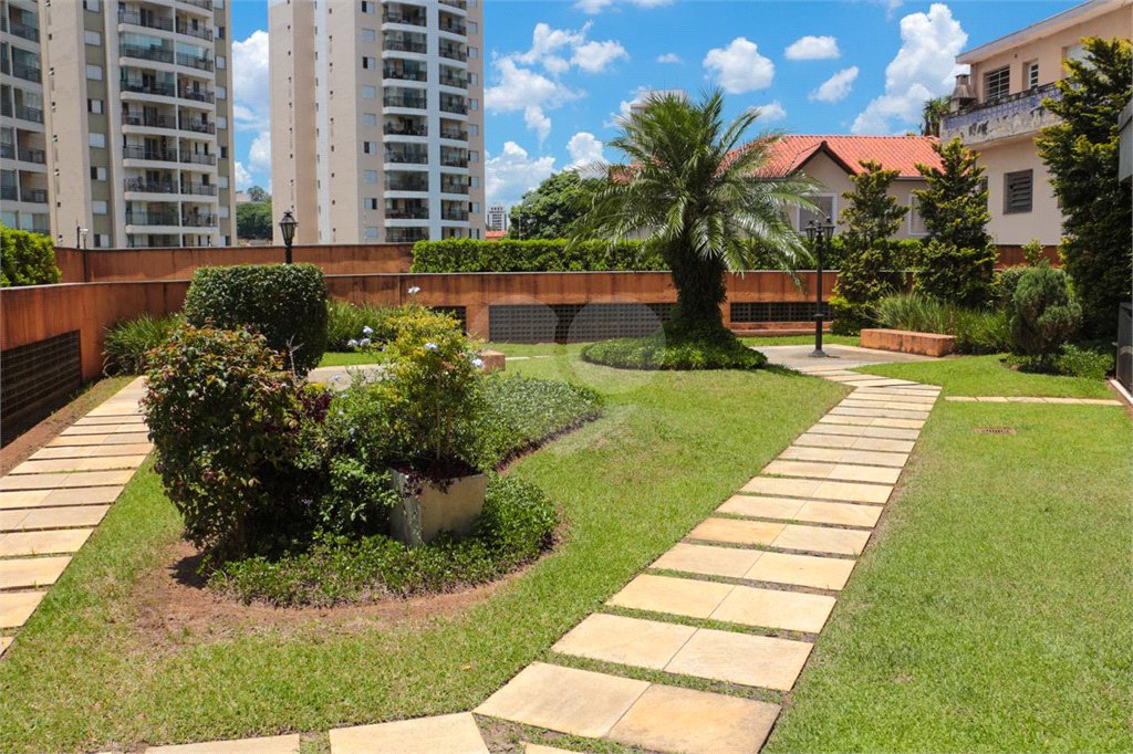 Apartamento à venda com 3 quartos, sendo 1 suíte, em Vila Gomes, São Paulo, SP