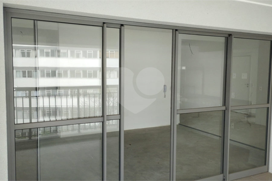 Apartamento à venda ou para alugar com 3 suítes em Mooca, São Paulo, SP