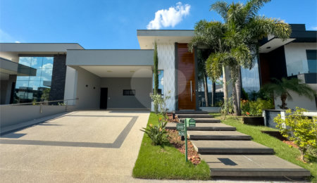 Casa à venda com 3 quartos, sendo 2 suítes, no condomínio Jardim Residencial Dona Maria José, Indaiatuba - SP