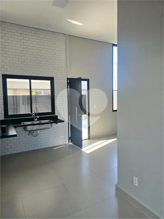 Casa à venda com 3 quartos em Parque Barnabé, Indaiatuba, SP