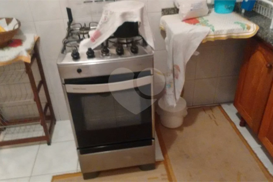 Sobrado à venda com 3 quartos, sendo 1 suíte, em Vila Galvão, Guarulhos, SP