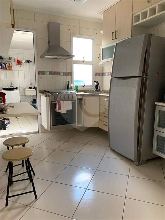 Casa à venda com 3 quartos, sendo 2 suítes,  no condomínio Residencial Jardins, São Bernardo do Campo - SP